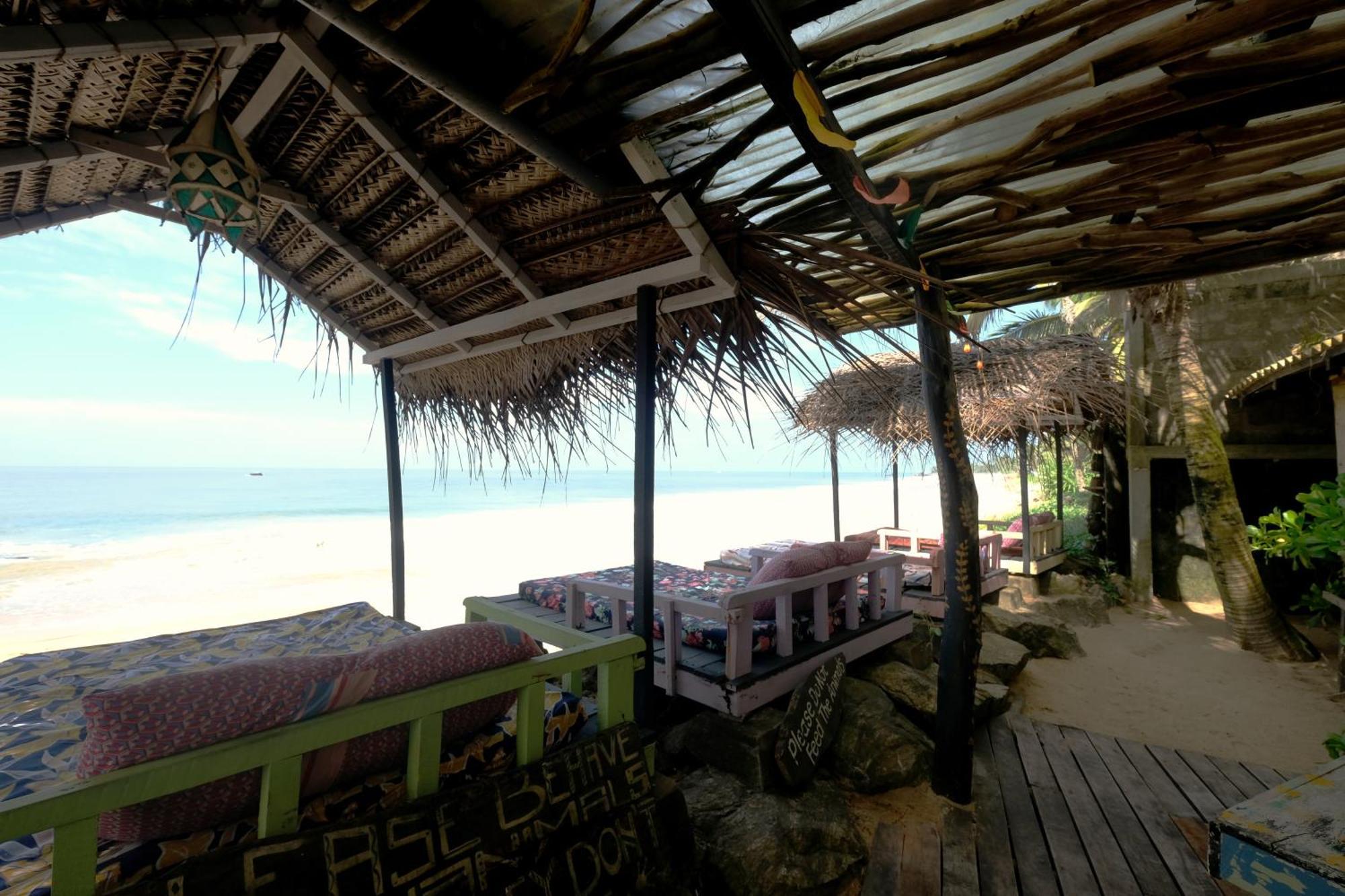 Bara Beach Home Гале Екстериор снимка