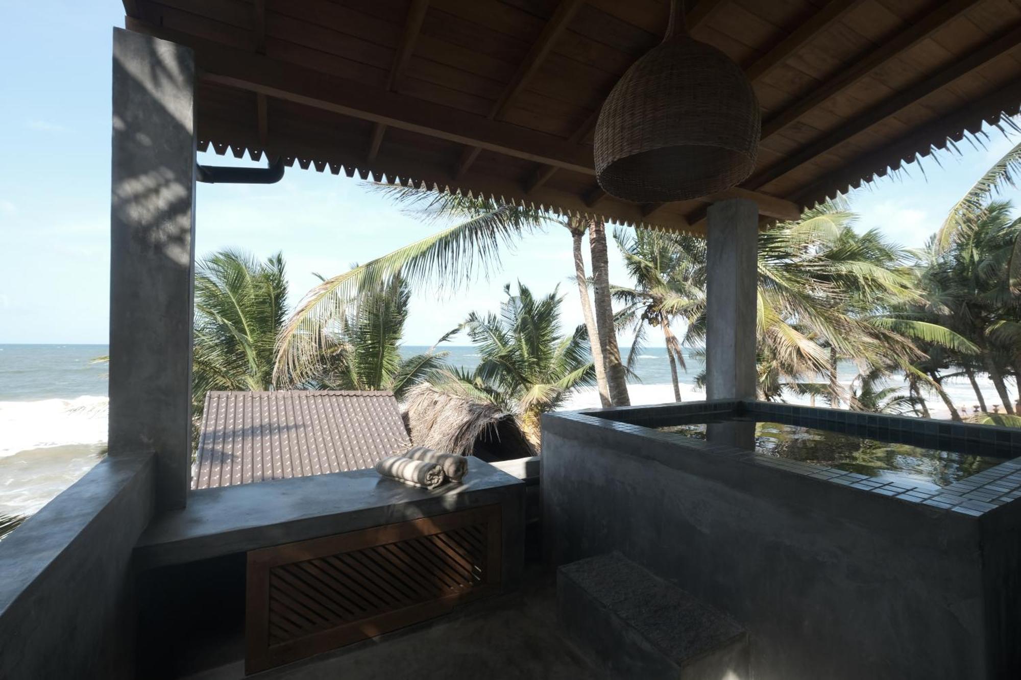 Bara Beach Home Гале Екстериор снимка
